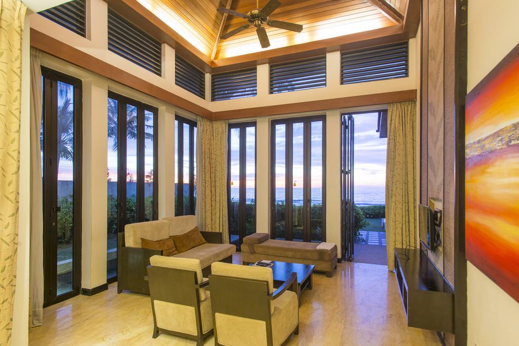 Sabah Beach Villas & Suites Kota Kinabalu Ngoại thất bức ảnh