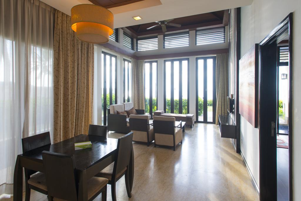 Sabah Beach Villas & Suites Kota Kinabalu Ngoại thất bức ảnh
