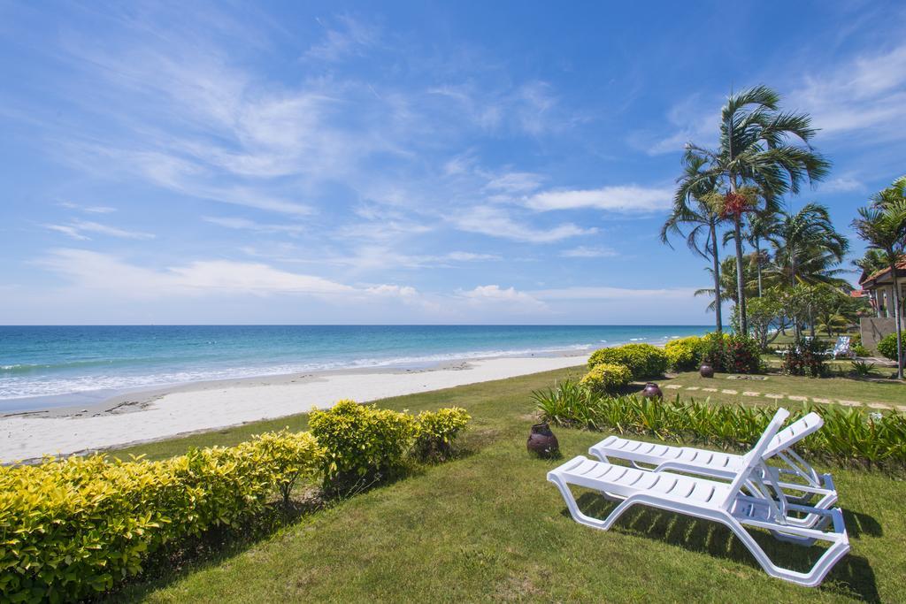 Sabah Beach Villas & Suites Kota Kinabalu Ngoại thất bức ảnh