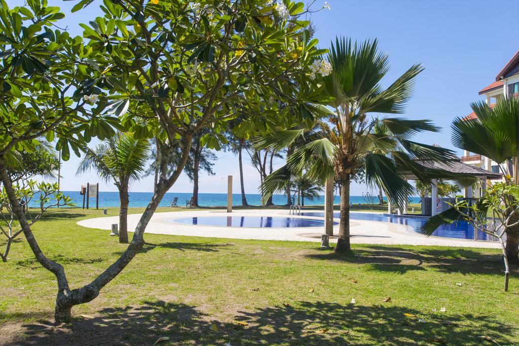 Sabah Beach Villas & Suites Kota Kinabalu Ngoại thất bức ảnh