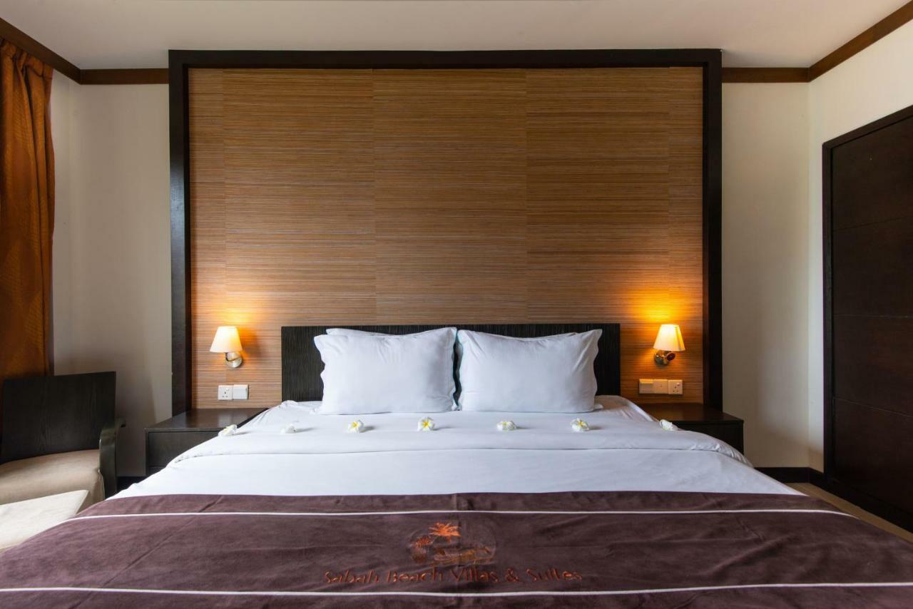 Sabah Beach Villas & Suites Kota Kinabalu Ngoại thất bức ảnh