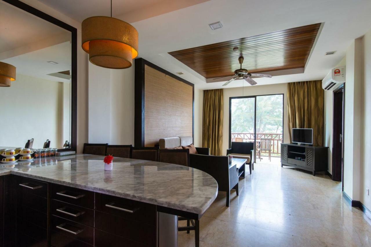 Sabah Beach Villas & Suites Kota Kinabalu Ngoại thất bức ảnh