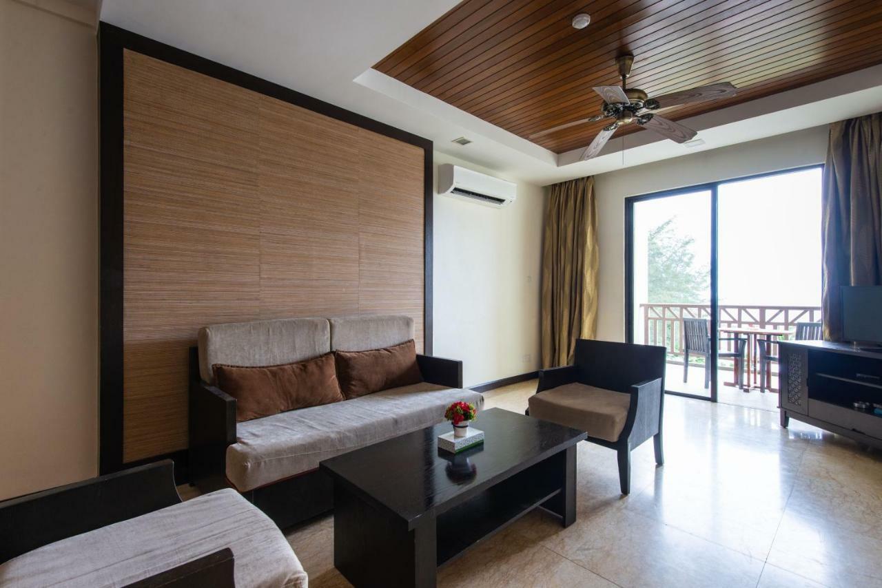 Sabah Beach Villas & Suites Kota Kinabalu Ngoại thất bức ảnh